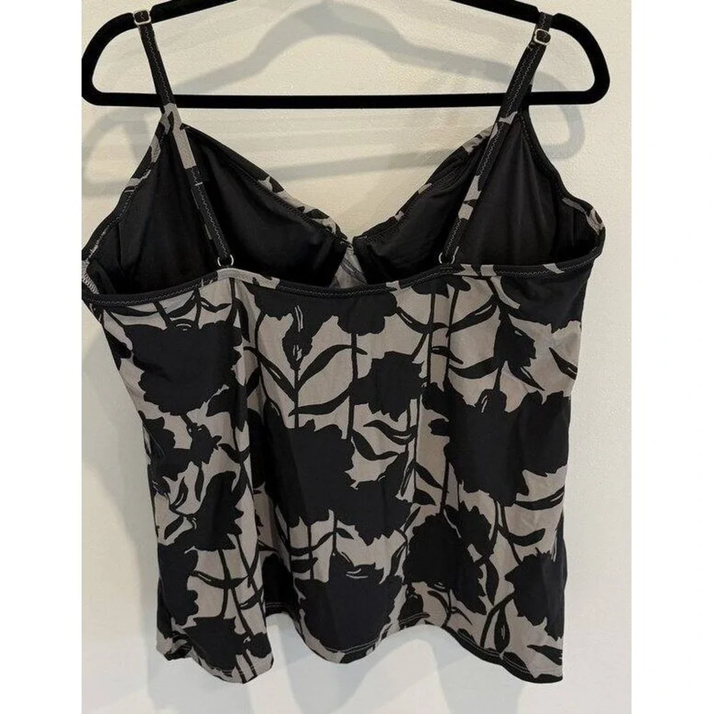 Lands End Black Gray Floral Print Swimsuit Tankini Top Underwire Adjustable 18